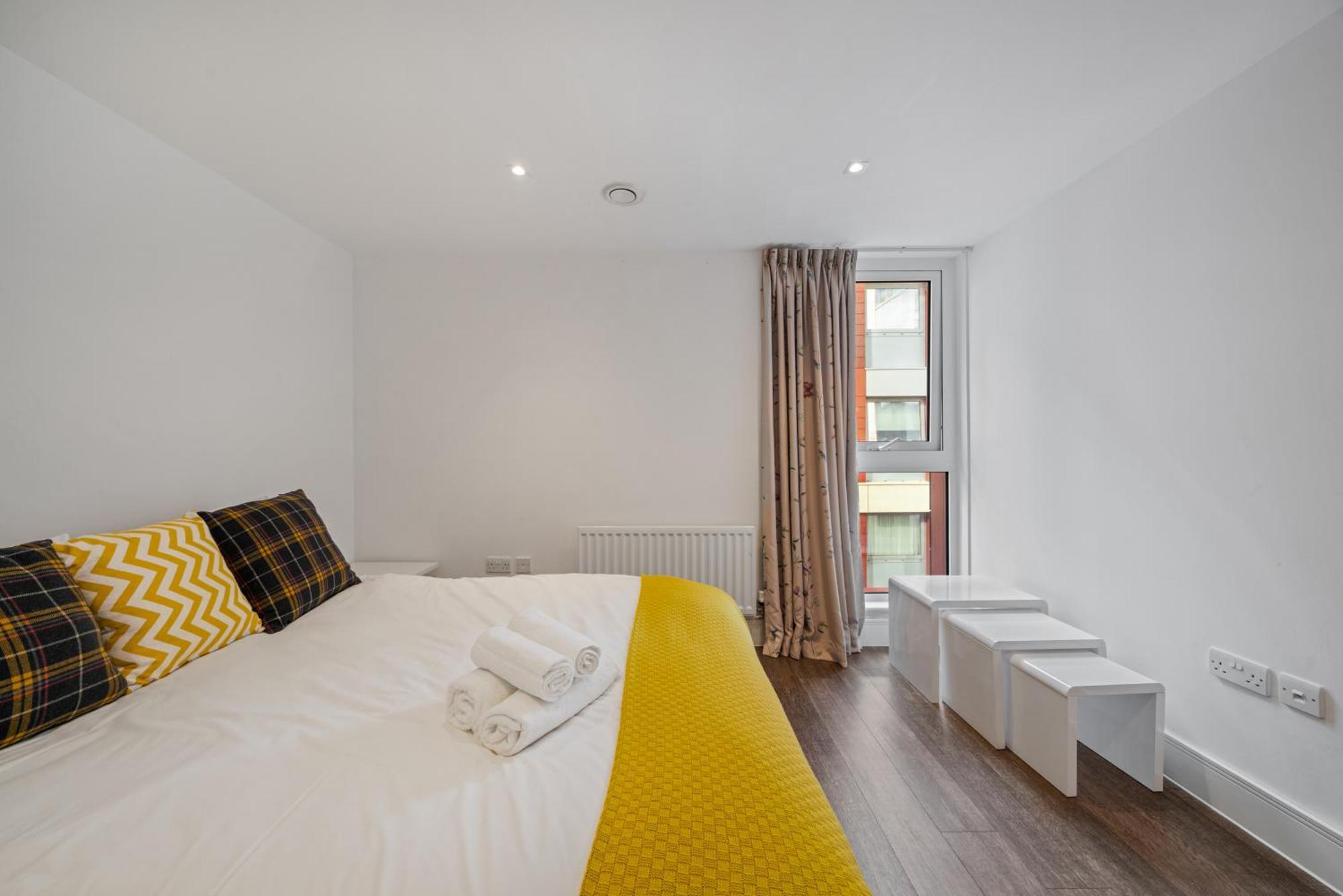 Riverside 1Br With Easy Transport 20Min To City Centre Londres Exterior foto