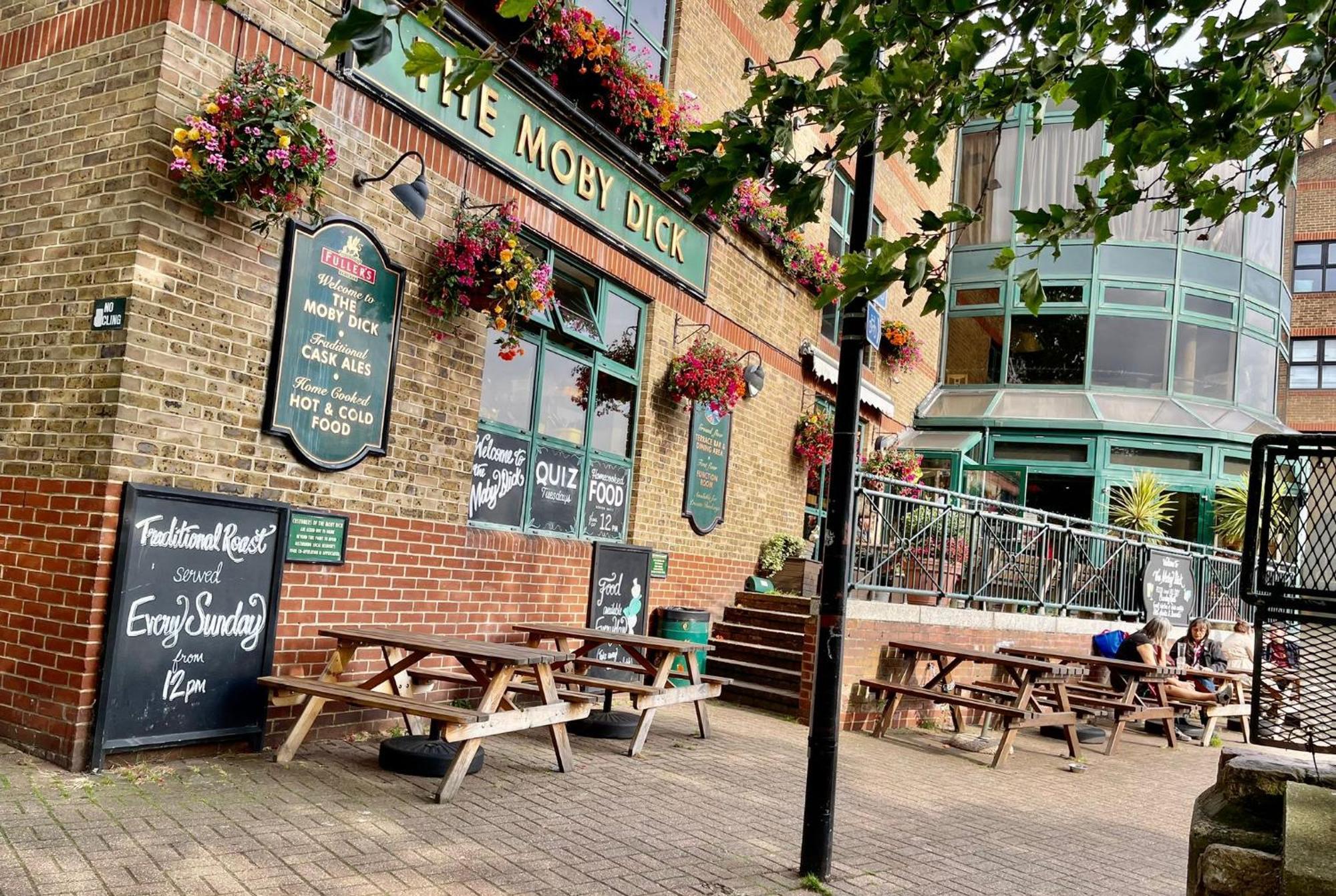 Riverside 1Br With Easy Transport 20Min To City Centre Londres Exterior foto